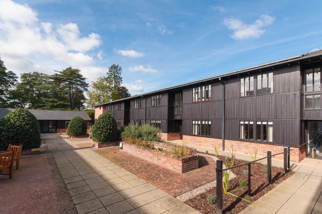 Greenlands Hotel Henley-on-Thames Bagian luar foto