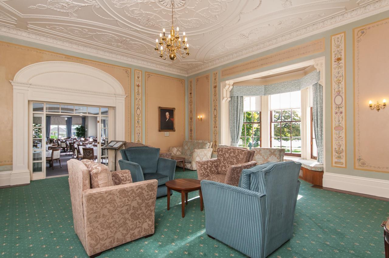 Greenlands Hotel Henley-on-Thames Bagian luar foto